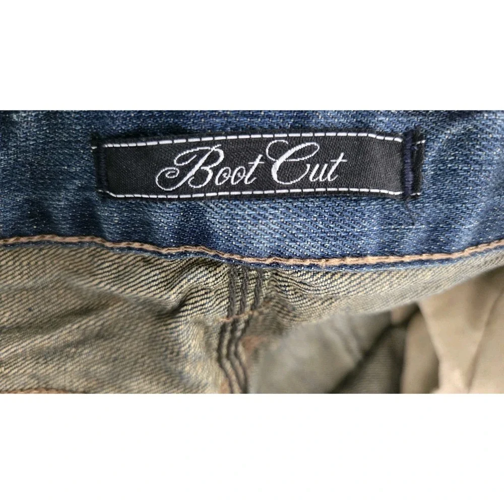 Marc Ecko Cut & Sew Boot Cut Jeans Mens 36x32 Y2K Skull Rivets Denim Pants